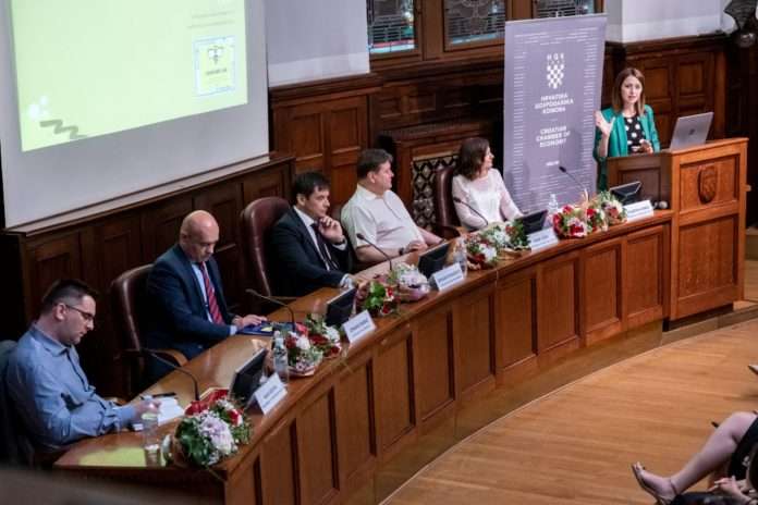 Ščetar, Barać, Kovačević, Ježek, Komes i Mušura Gabor