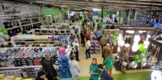 Pevec najavio otvaranje novog trgovačkog centra u Slavonskom Brodu