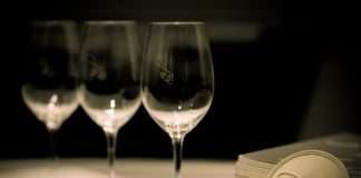 Zagreb VinoCom i ove godine nudi atraktivan program!