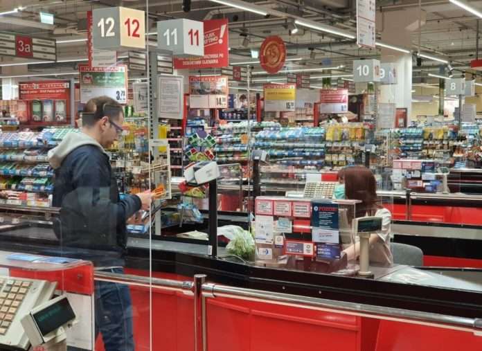 SPAR uvodi dodatne mjere zaštite za djelatnike i kupce (1)