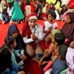 Volunteering activities 1 (Indonesia) PH CREDIT Bruno_Zanzottera Parallelozero