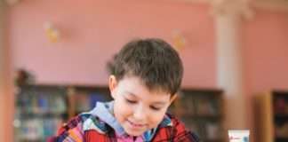 Saponia prvašićima poklanja gel za dezinfekciju ruku