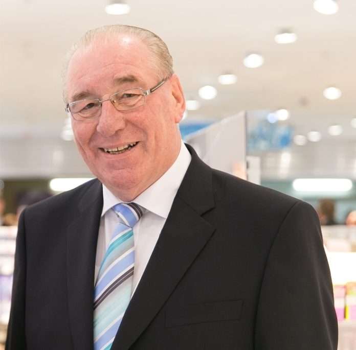dm Pressekonferenz und Erˆffnung SCS Store