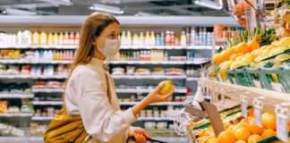 Godina dana s koronom: Kako nam je pandemija promijenila život i koje trendove donosi za 2021.