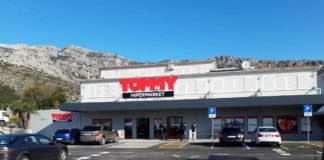 Tommy otvorio hipermarket u Orebiću