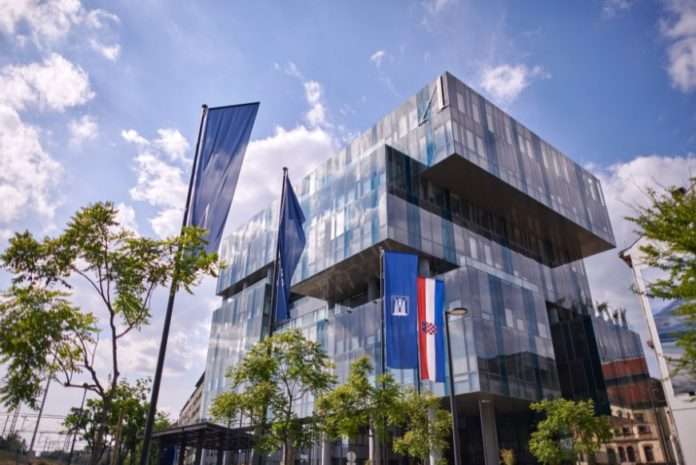 Adris grupa-2