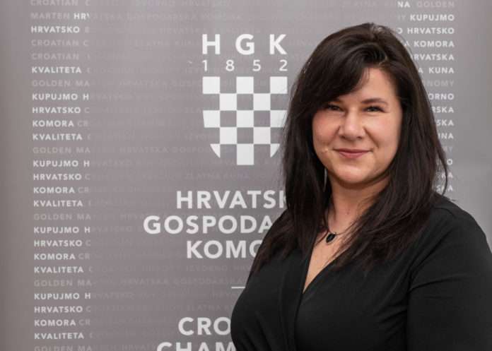 Dina Tomšić