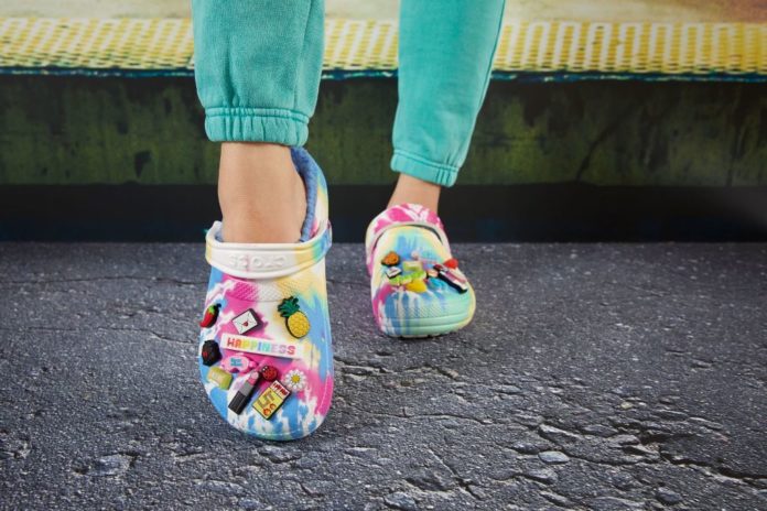 CLASSIC_LINED_TIE_DYE_CLOG