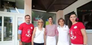 Zaposlenici Coca-Cole u društvu Luke Modrića uručili donaciju za dogradnju dječjeg vrtića u Petrinji