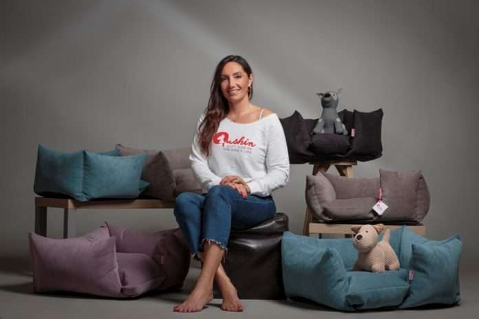 Sofa & Iva 2