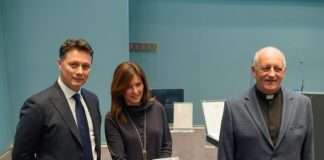 Kraš predstavio Zagrebačku katedralu od bijele čokolade