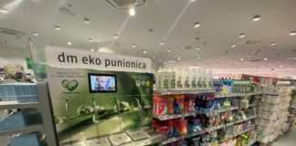 dm postavio prve eko punionice za tekuće deterdžente