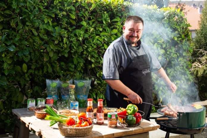TOMISLAV ŠPIČEK I SPAR HRVATSKA IMAJU RECEPT ZA NAJBOLJI ROŠTILJ (1)