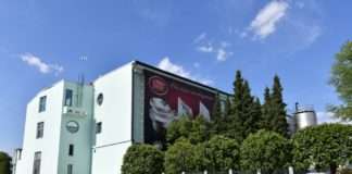 Vindija i 94 lička mljekara sklopili ugovor, cijenu transporta sufinancira županija