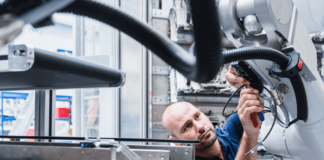 Ulaganje u digitalnu proizvodnju cvjeta, no mnoge tvrtke još uvijek propuštaju priliku ostvariti korist