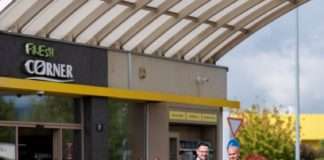 Nagradna igra Tifona ‘Formula za dobitak’: Uručeni ključevi Mercedes Benz GLA sretnom dobitniku iz Splita