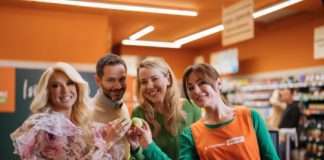 FOTO: Šuput, Batinić i tajanstveni muškarac u totalno drugačijem okruženju osvajaju publiku: Evo o čemu se radi