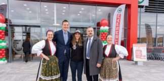 Otvoren INTERSPAR na Kukuljanovu