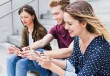 50 godina od prvog poziva mobitelom: Do 2030. oko 6,4 milijarde pretplatnika