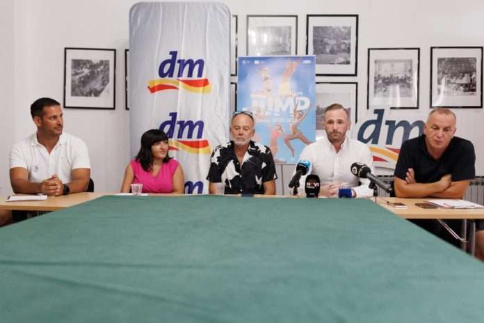 Nikola Dekovic, Anita Rudic, Igor Bacic, Marijan Doutlik, Neven Stojakovic