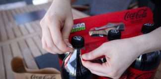 DS Smith i Coca-Cola zamjenjuju plastičnu ambalažu sa ‘DS Smith Lift Up’ kartonskom ambalažnom inovacijom