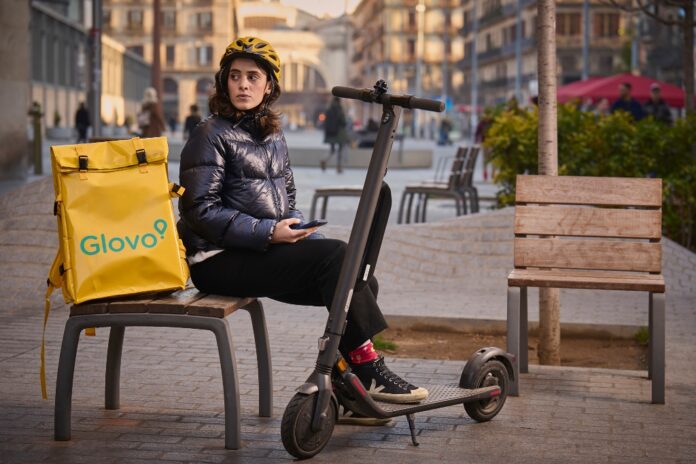 Glovo_dostavljač