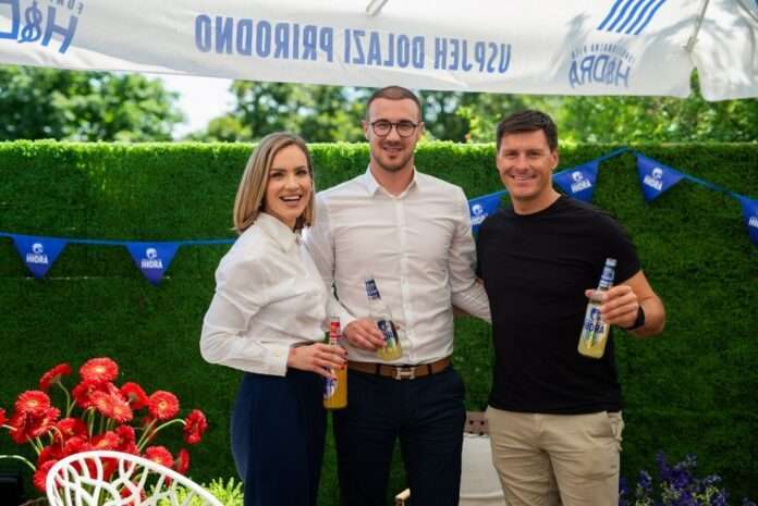 HIDRA_02_voditeljica Ana Radišić, specijalist za brendove u Zagrebačkoj pivovari Ivan Jonjić i Ivica Kostelić
