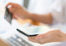 Više od 80 posto građana želi plaćati mobitelom, a mladi sve više i pametnim satom