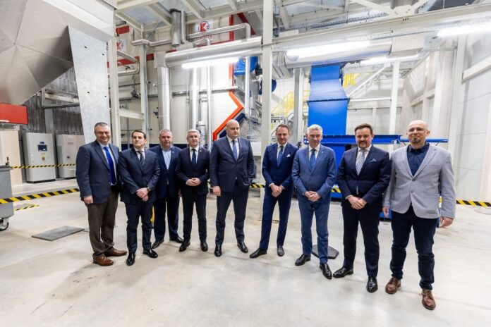 Novo_postrojenje_na_biomasu_ministar_Susnjar_zupan_Miletic_drztajnik_Majdak_Zvonko_Kolobara_Donato Del Vecchio