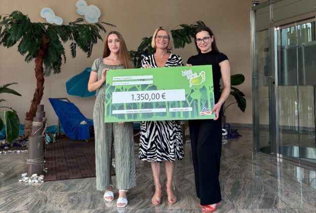 Primopredaja donacije-OŠ Petra Kanavelića -Korčula