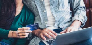 Čak 75% Hrvata online kupuje odjeću i modne dodatke, plaćaju gotovo isključivo – karticama