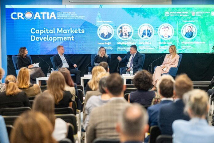 Dan IFC-a_Magdalena Šoljakova, Jure Mikuž, Ivana Gažić, Matija Laco, Nikolina Mikulić