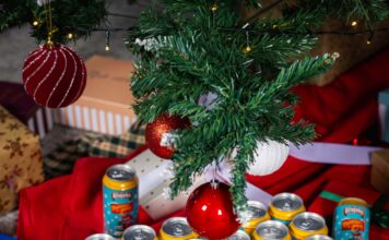 Novo izdanje Ožujskog Božićnog ilustrirao umjetnik Manuel Šumberac