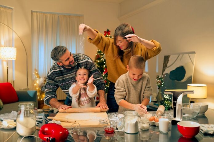 WV_6_Christmas_Magic_Editorial_Visual_01_CI20-Screen