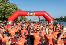 dm donirao higijenske uloške za korisnice 32 učenička doma