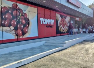 Otvoren Tommy u Kostreni